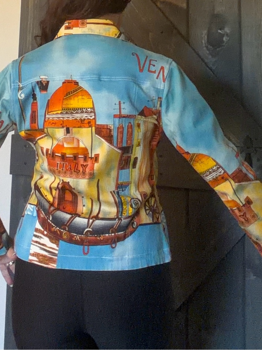 Italy Print stretch fitted jacket w/ scenes from Venice - Picture 10 of 10